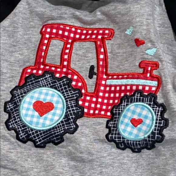 Boys Boutique Valentines outfit - Picture 2 of 2